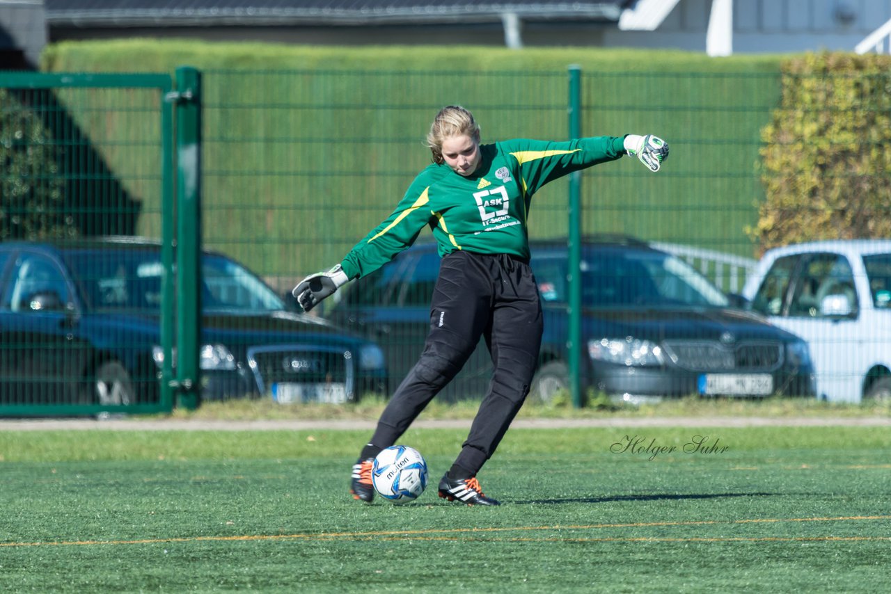 Bild 132 - B-Juniorinnen SV Henstedt Ulzburg - SG Weststeinburg : Ergebnis: 4:0